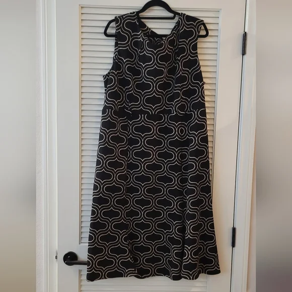 Ashley Stewart | Dresses | Ashley Stewart Black White Pattern Sleeveless  Dress With Back Zipper | Poshmark